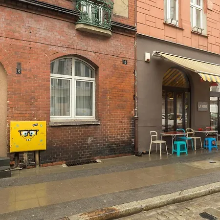 Srodka Apartment